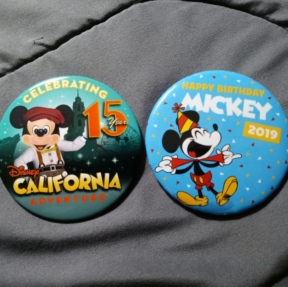 Disney Buttons